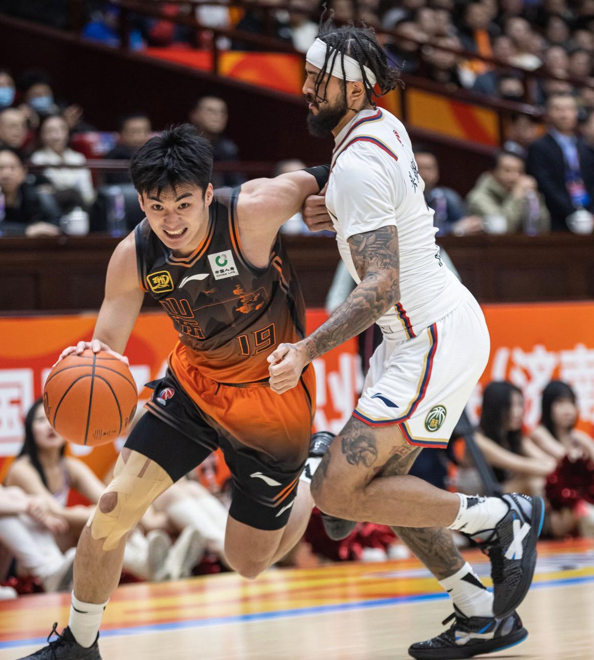 欧联杯塞维利亚杯段子   欧联杯塞维利亚杯段子