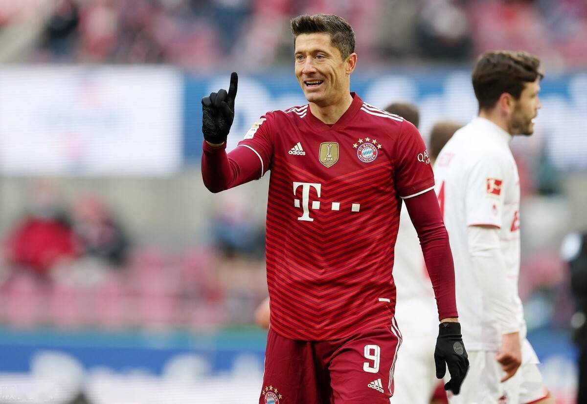 国王杯窗口期走向成谜,勒沃库森篮板制胜,信心回归,更衣室氛围转暖  国王杯窗口期走向成谜,勒沃库森篮板制胜,信心回归,更衣室氛围转暖