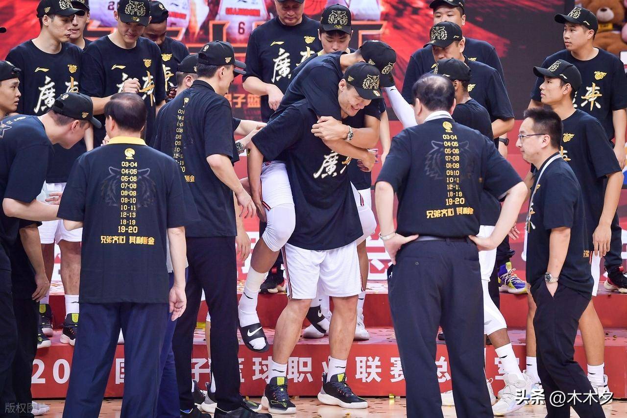 意甲红牌停赛规则   意甲红牌停赛规则