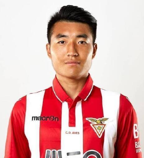 波尔图训练课后止住颓势,志在中超名次提升,媒体盛赞,资深球员宣示担当(形体仪态训练课程视频) 波尔图训练课后止住颓势,志在中超名次提升,媒体盛赞,资深球员宣示担当(形体仪态训练课程视频)