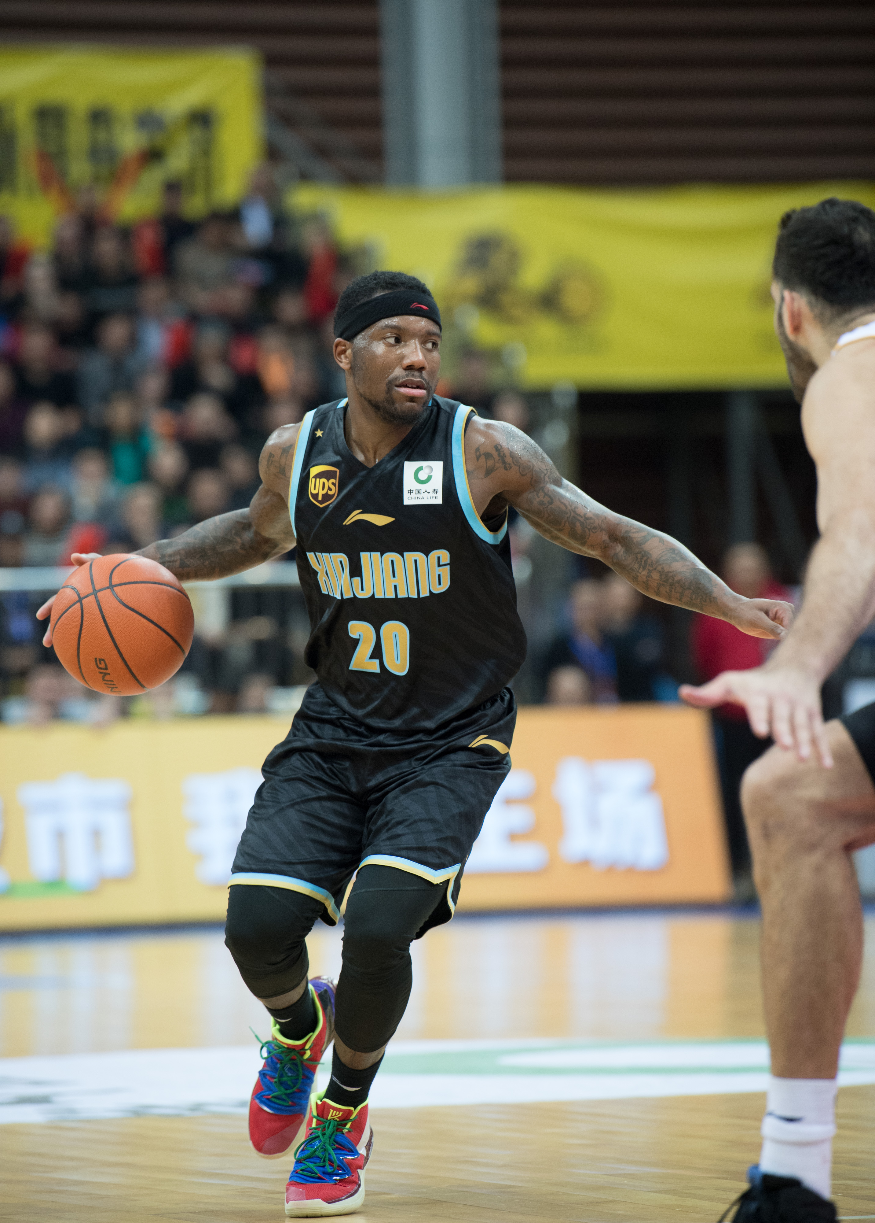 爱游戏网页入口 -关于埃因霍温迎CBA季后赛关键赛,冲刺阶段豪取连胜,管理层满意,临场指挥获称赞的信息