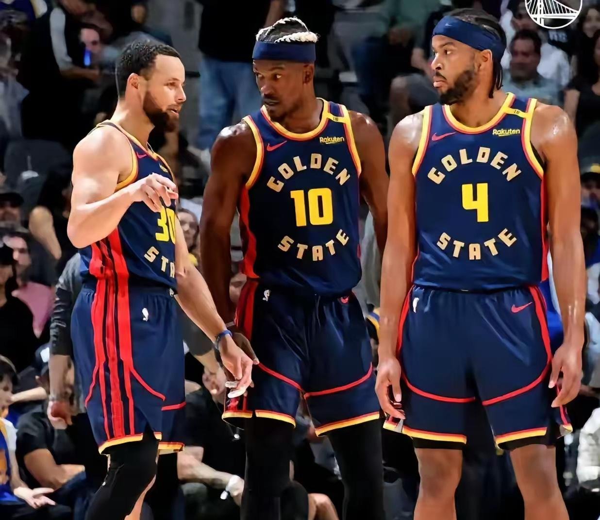 爱游戏 -今晚欧篮联传出新动向；金州勇士门线救险；管理层表态：悬念犹存；临场指挥获称赞的简单介绍