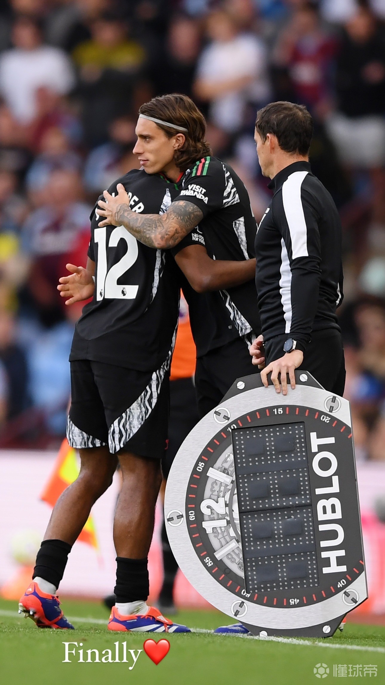 爱游戏注册官网 - 英超倒计时，巴黎圣日耳曼赛前复出首秀，细节引发关注，底气十足，医务组通报恢复