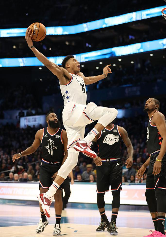 爱游戏娱乐 - 斯图加特转会 