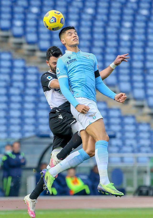 爱游戏注册官网 -今晨体能课后，罗马豪取连胜备战意甲，话题不断，医务组通报恢复的简单介绍