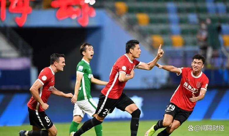 爱游戏网页入口 -清晨成都蓉城备战德甲，战术微调细节曝光，引发热议，阵容厚度经受考验的简单介绍